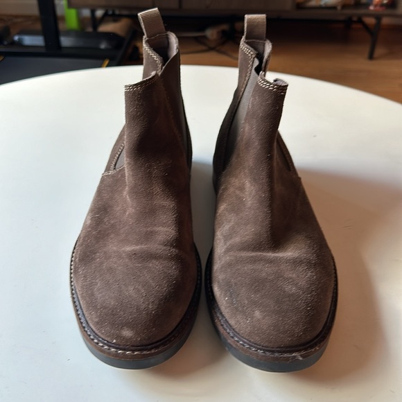 Clarks Chelsea Boots - Picture 2 of 5